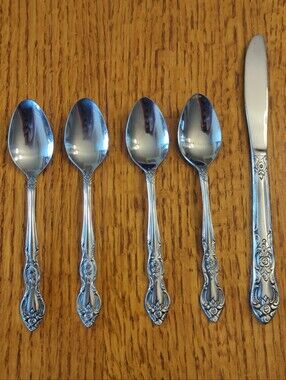 Orleans Flatware │Orleans Rose Stainless Flatware │4 Teaspoons & 1 Dinner Knife
